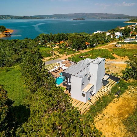Pousada Com Piscina, Jacuzzi E Com Vista Em Capitolio - Casa Decore Esterno foto