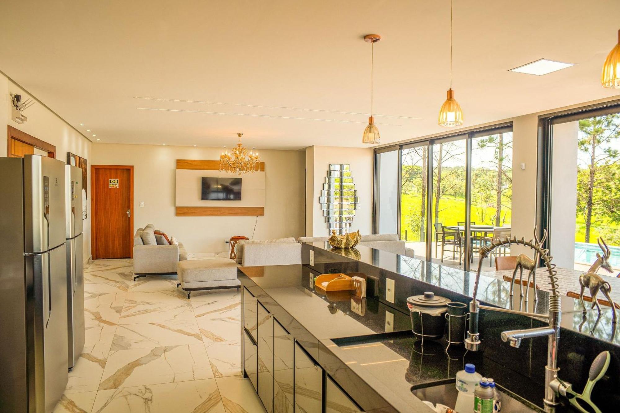 Pousada Com Piscina, Jacuzzi E Com Vista Em Capitolio - Casa Decore Esterno foto