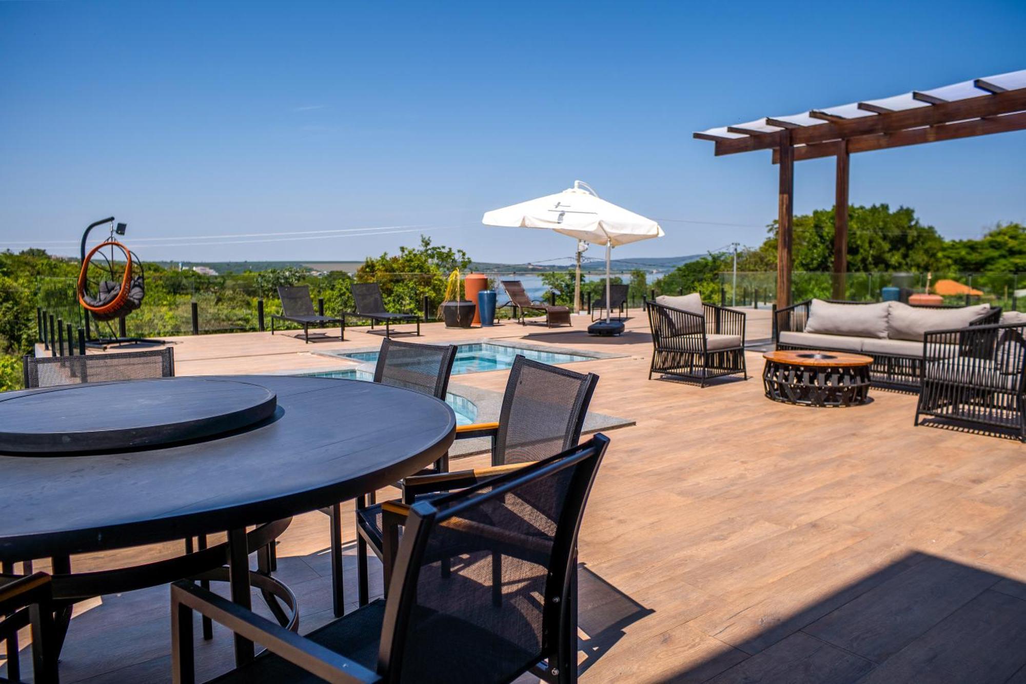 Pousada Com Piscina, Jacuzzi E Com Vista Em Capitolio - Casa Decore Esterno foto