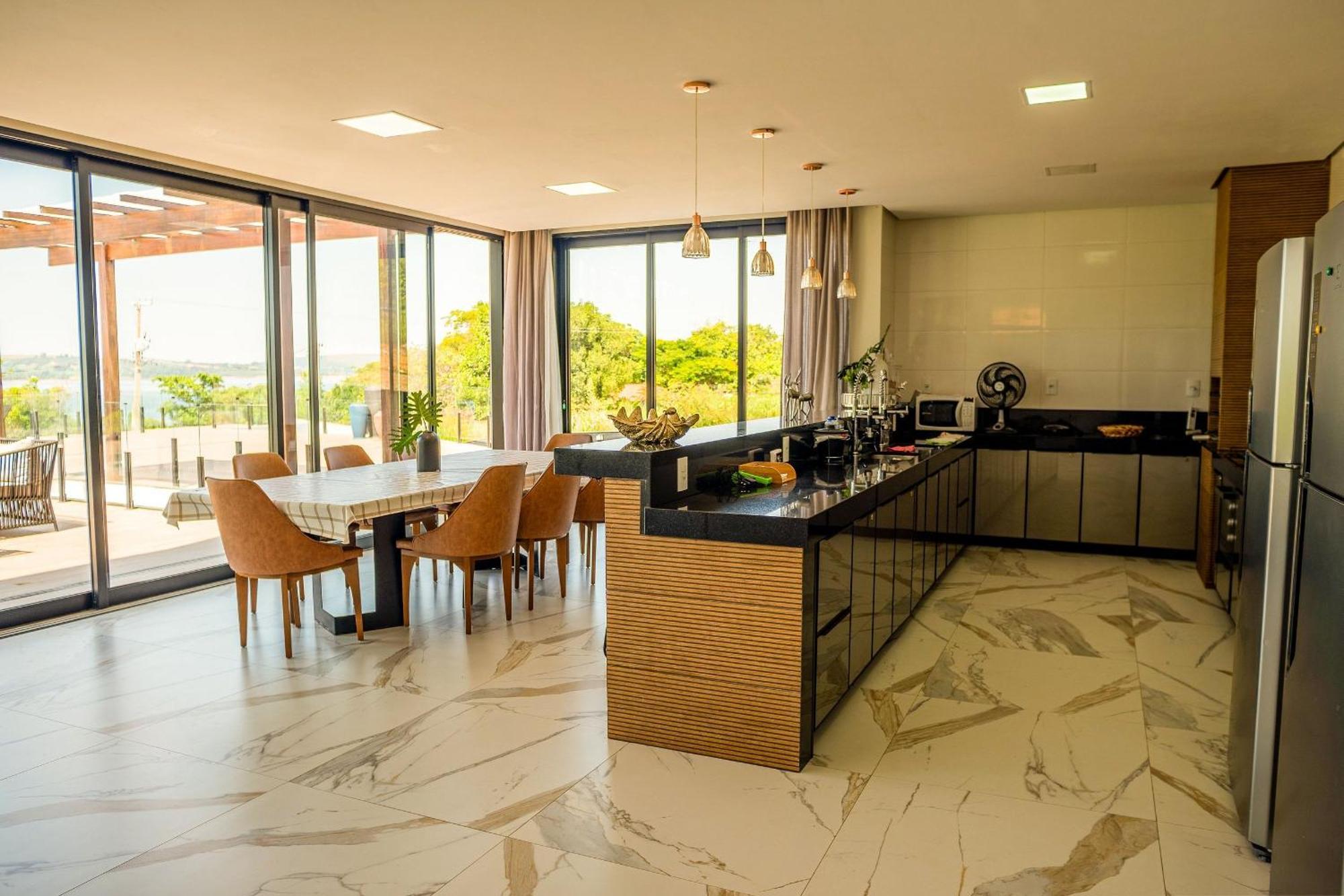 Pousada Com Piscina, Jacuzzi E Com Vista Em Capitolio - Casa Decore Esterno foto